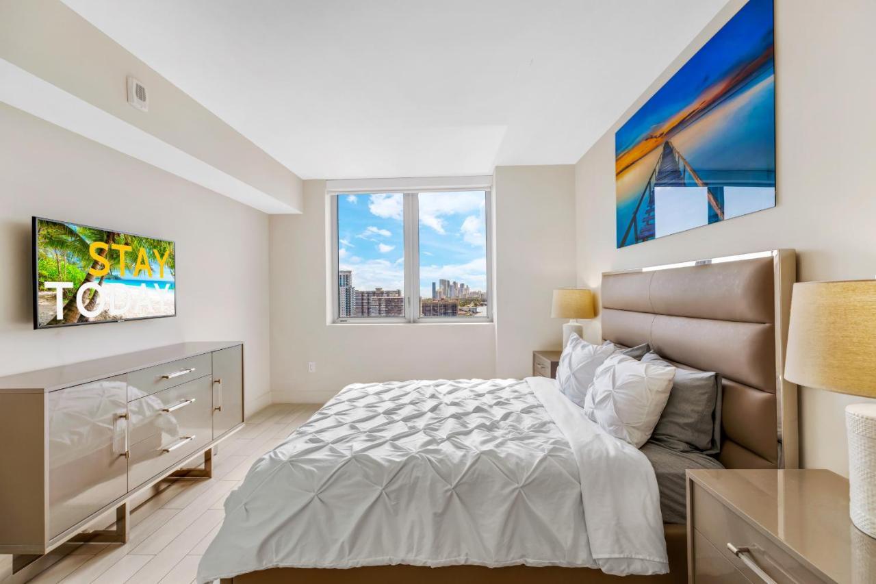 Resort-Style Living With Direct Ocean Views - 3Br Beauty Hallandale Beach Ngoại thất bức ảnh