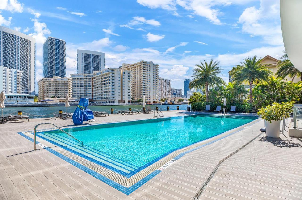 Resort-Style Living With Direct Ocean Views - 3Br Beauty Hallandale Beach Ngoại thất bức ảnh