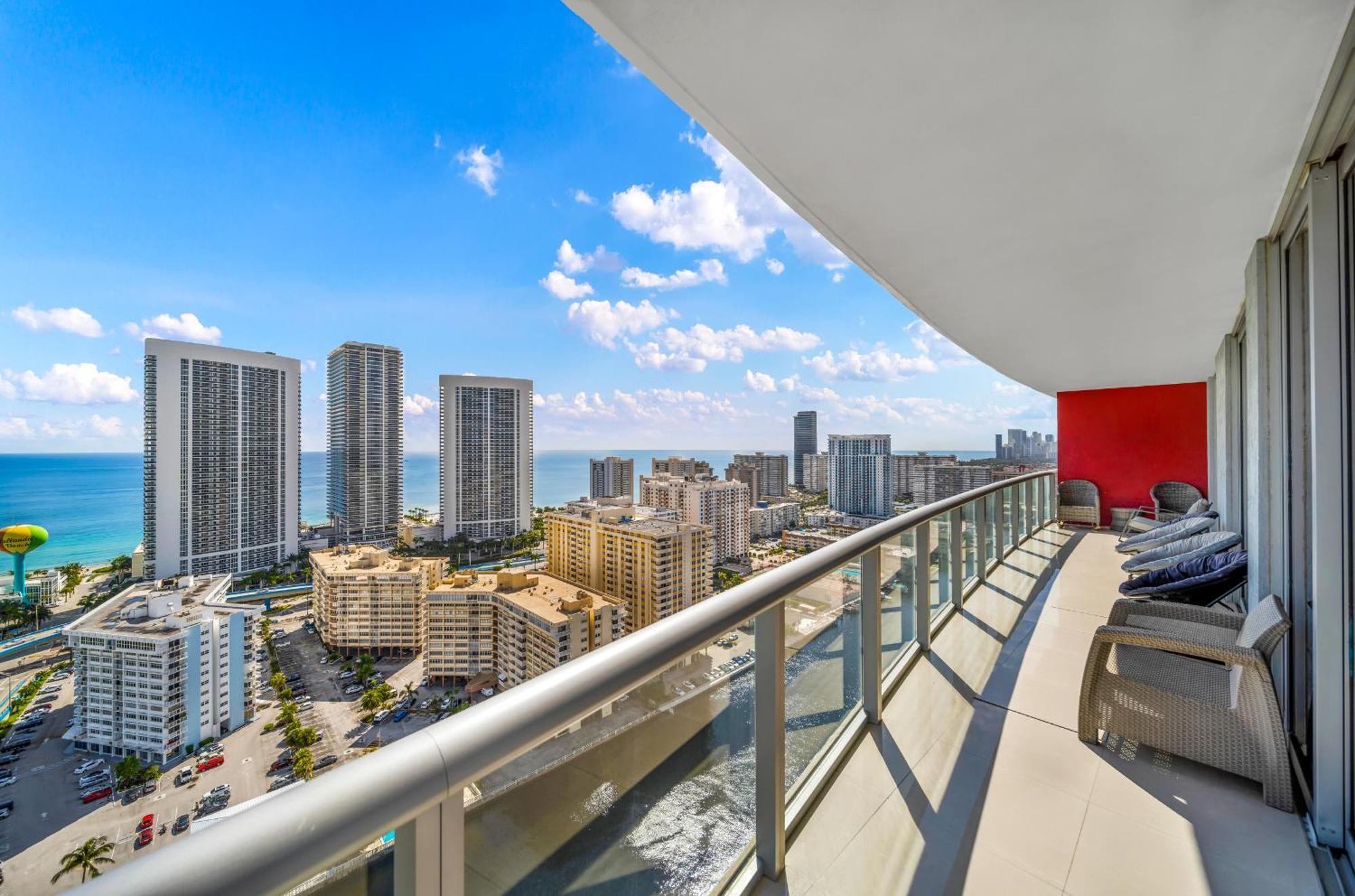 Resort-Style Living With Direct Ocean Views - 3Br Beauty Hallandale Beach Ngoại thất bức ảnh