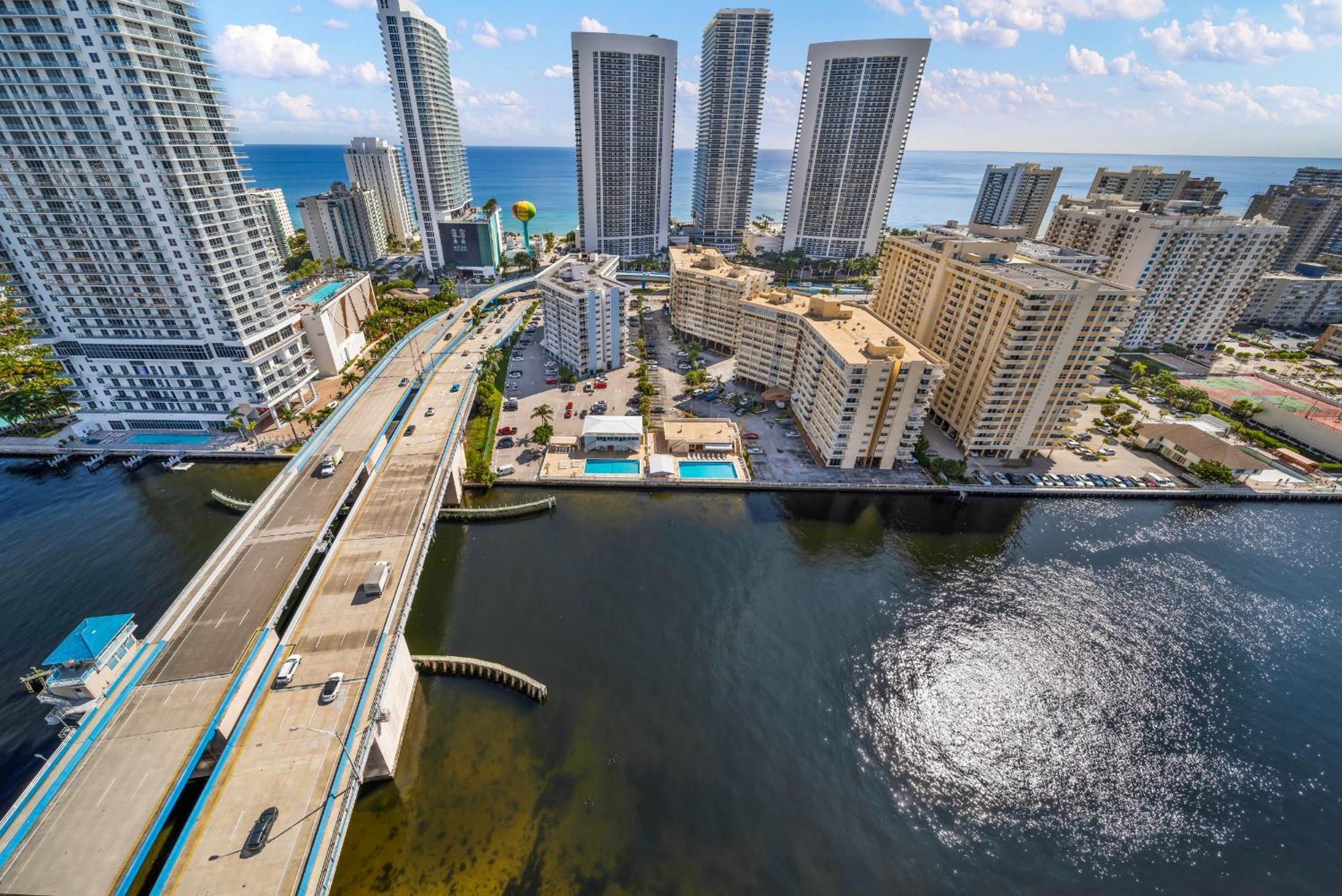 Resort-Style Living With Direct Ocean Views - 3Br Beauty Hallandale Beach Ngoại thất bức ảnh
