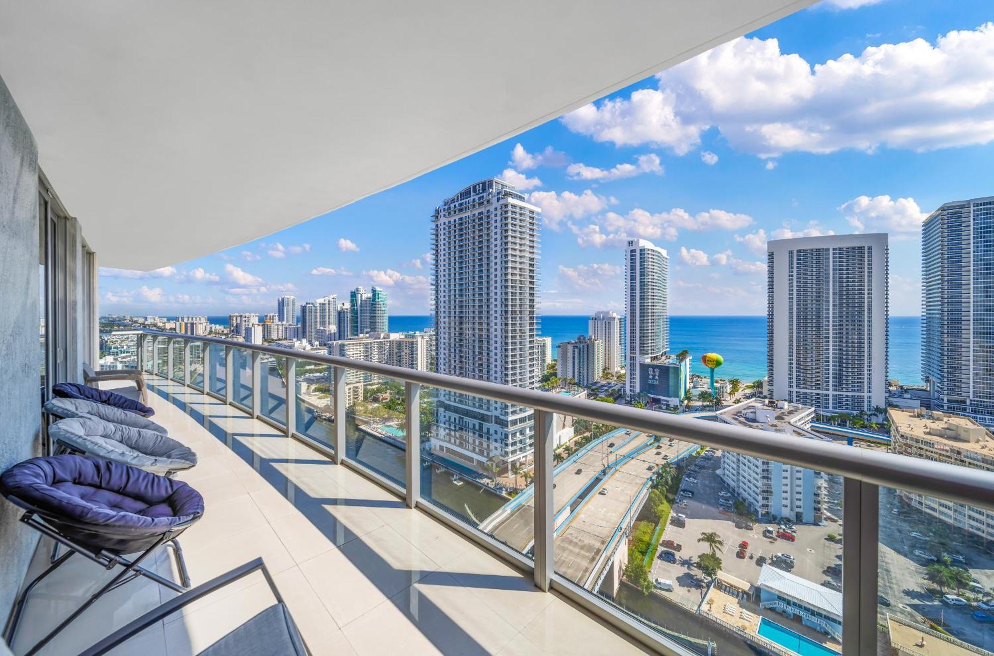 Resort-Style Living With Direct Ocean Views - 3Br Beauty Hallandale Beach Ngoại thất bức ảnh