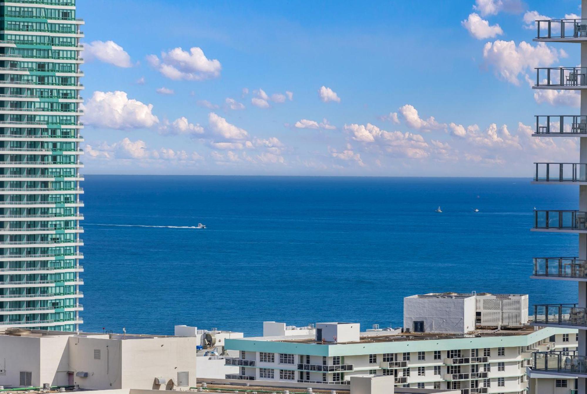 Resort-Style Living With Direct Ocean Views - 3Br Beauty Hallandale Beach Ngoại thất bức ảnh