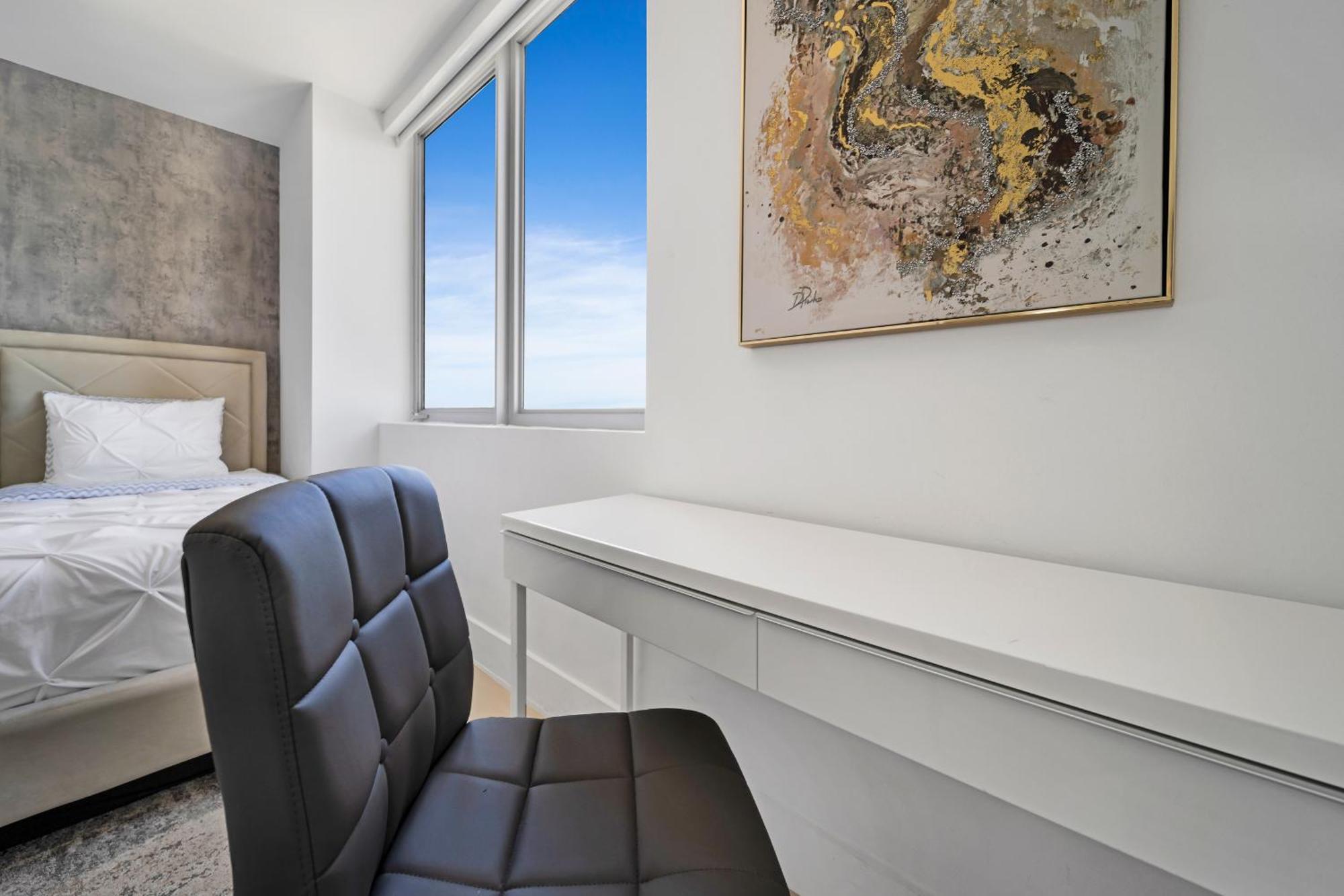 Resort-Style Living With Direct Ocean Views - 3Br Beauty Hallandale Beach Ngoại thất bức ảnh